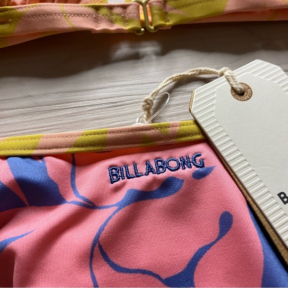 Billabong Tropical Mystic Beach Tri Bikini Top | Hike Bottoms - Picture 9 of 16
